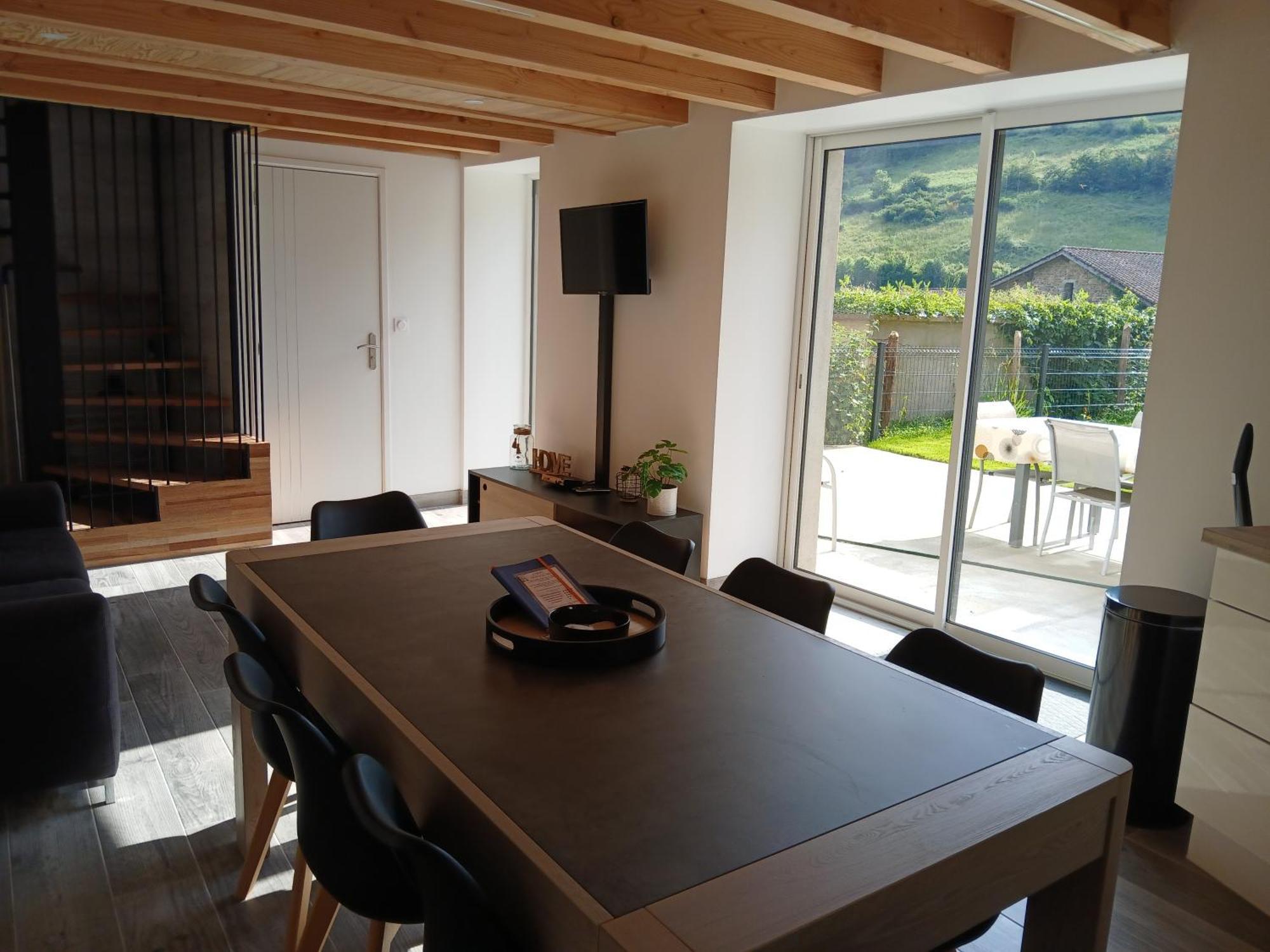 Le Nolan Villa